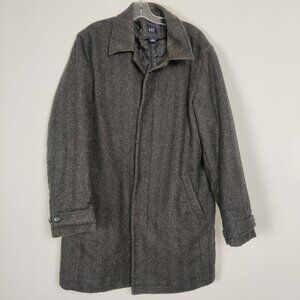 GAP Men's Coat Size L Gray Herringbone Wool Business Casual Sophisticated Formal